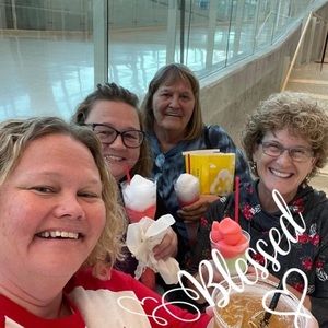 Meet your Posher, Missy